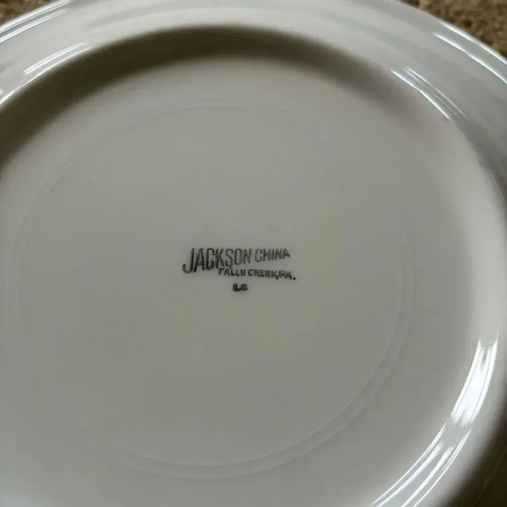 Jackson China 9.5” Red Airbrushed Restaurant Ware Dinner Plate